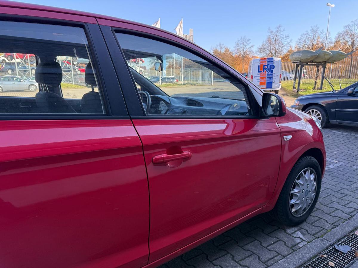 Hyundai I20 PB original Tür vorn rechts BH Electric Red Rohbau 5 Türer BJ09